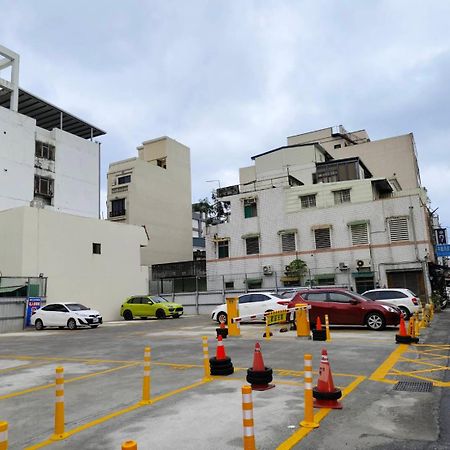 Tc Hotel - Hualien Zhongxiao Exteriör bild