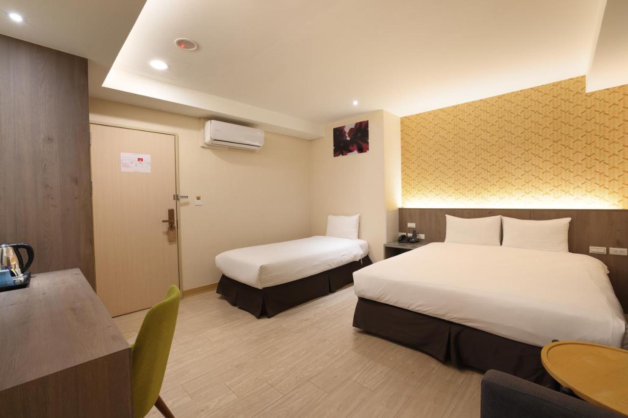 Tc Hotel - Hualien Zhongxiao Exteriör bild